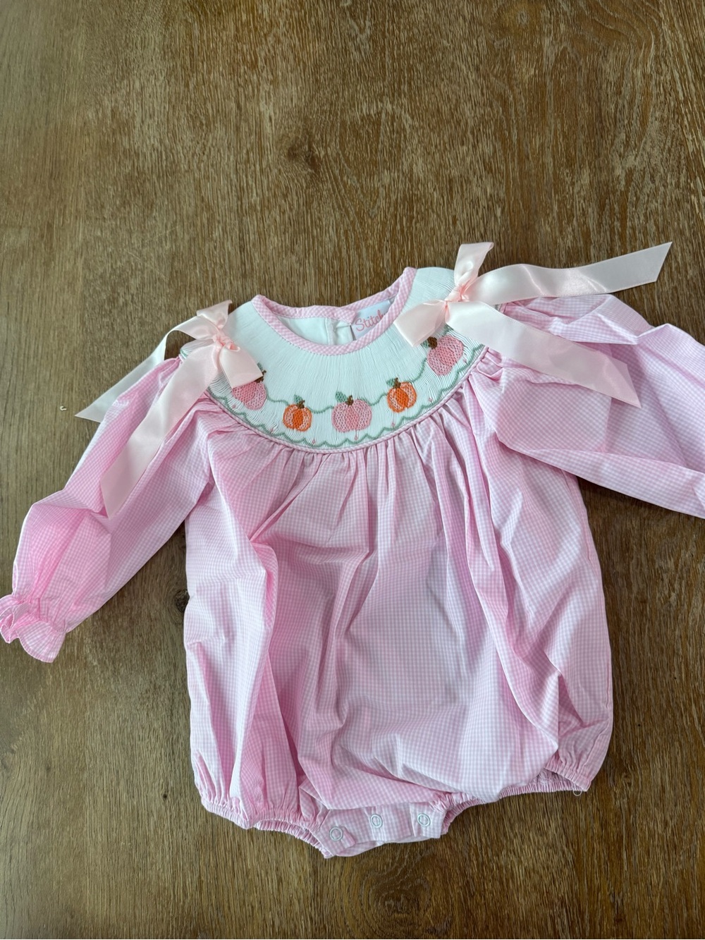 Stitchy Fish Pink Smocked Pumpkin Dress for Kids NWT - Picture 2 of 3